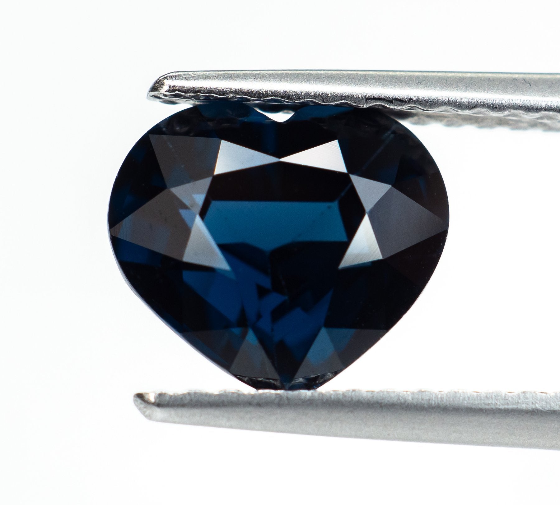 Spinel 2.24 ct – Heart Cut – Deep Blue – ALGT Certified